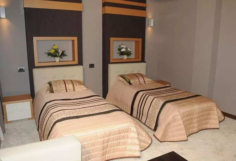 Fotos del hotel Iron:  12