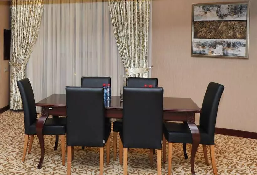 Fotos del hotel Modern:  7