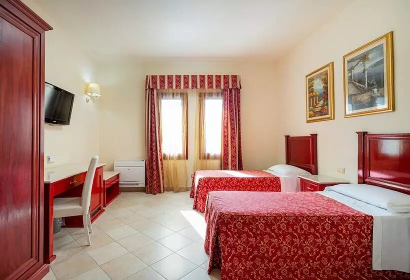 Fotos del hotel Regina Elena:  19