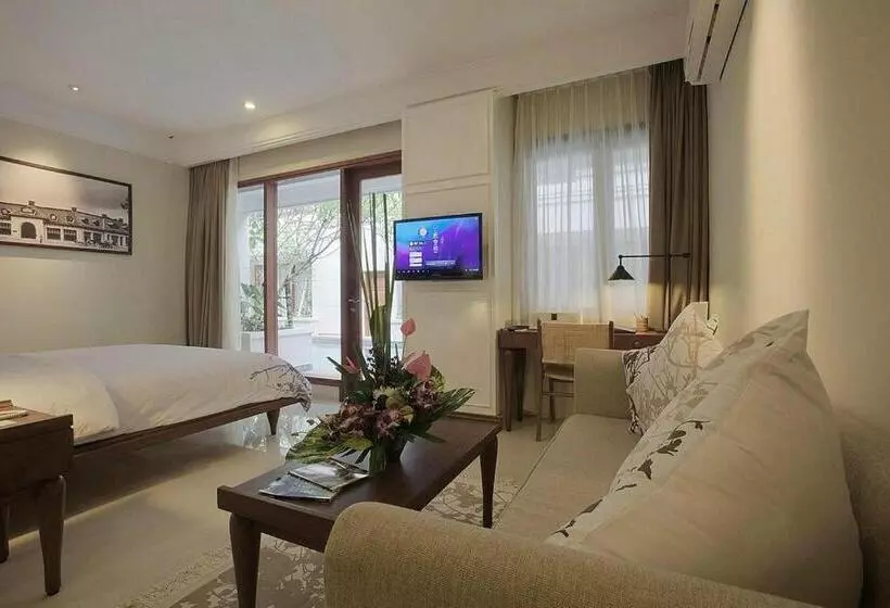 Fotos del hotel Seminyak Lagoon All Suites:  10