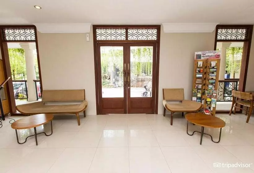 Fotos del hotel Seminyak Lagoon All Suites:  3