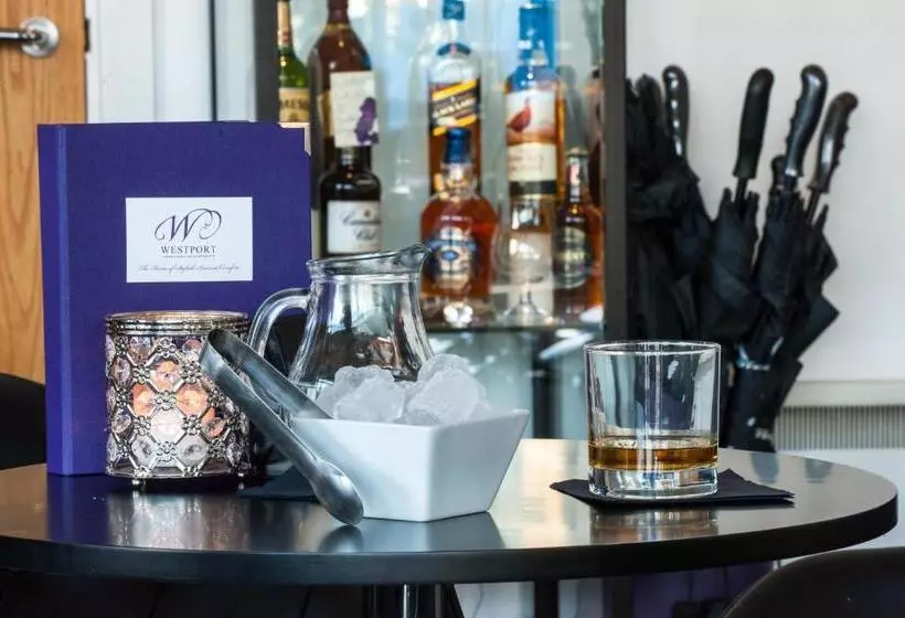 Fotos del hotel Westport Serviced Apartments:  5