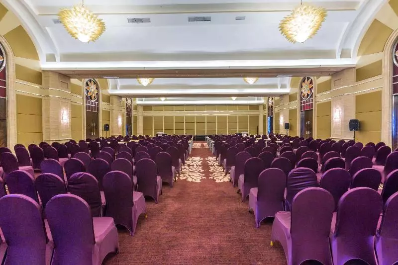 Fotos del hotel Wyndham Surabaya:  24