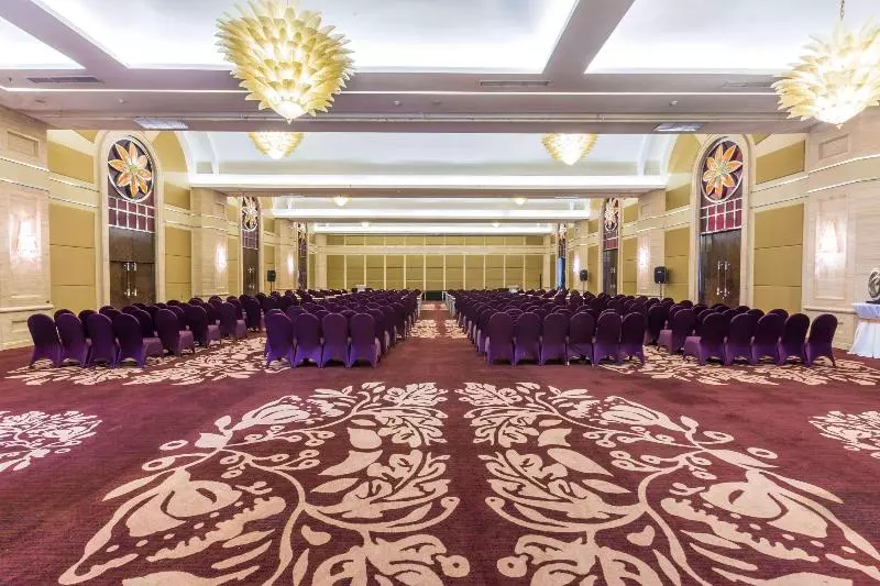 Fotos del hotel Wyndham Surabaya:  3