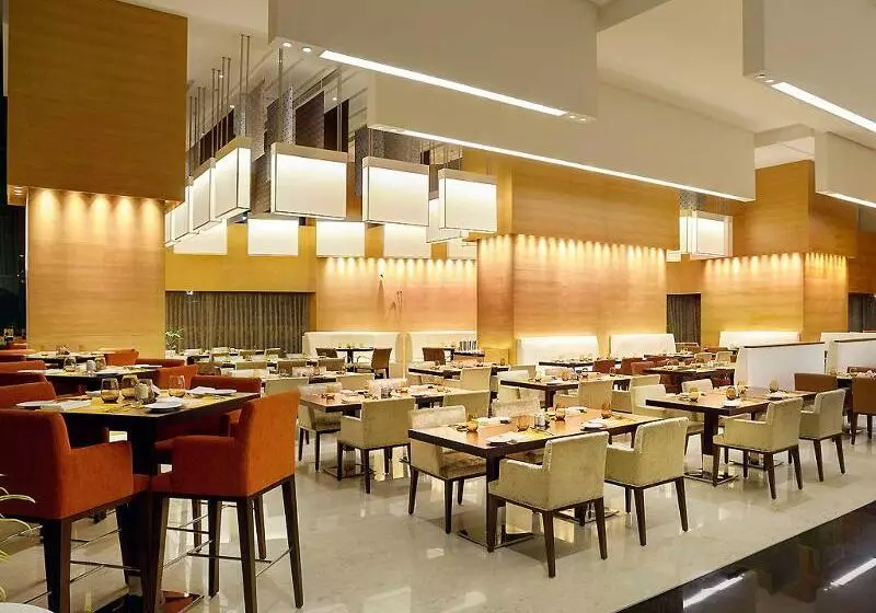 Fotos del hotel Novotel Pune Viman Nagar Road:  5