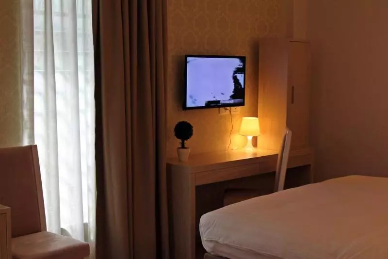 Fotos del hotel Capital Tirana:  20