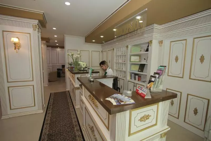 Fotos del hotel Capital Tirana:  8