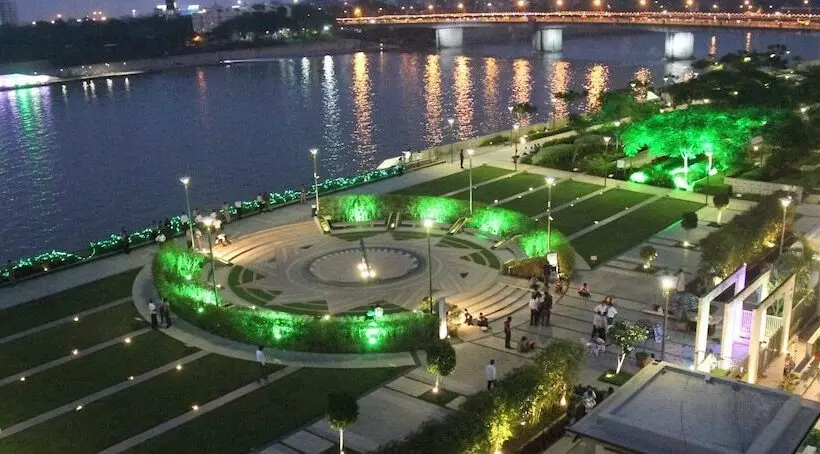 Fotos del hotel Holiday Inn Express Ahmedabad Prahlad Nagar, An Ihg:  12