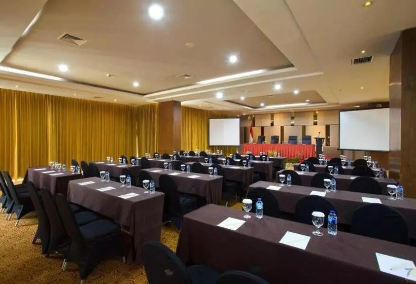 Fotos del hotel Star Hotel Semarang:  7