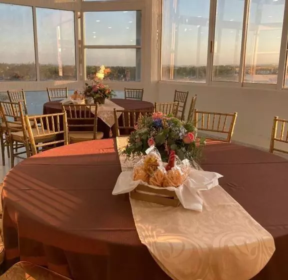 Fotos del hotel May Palace:  6