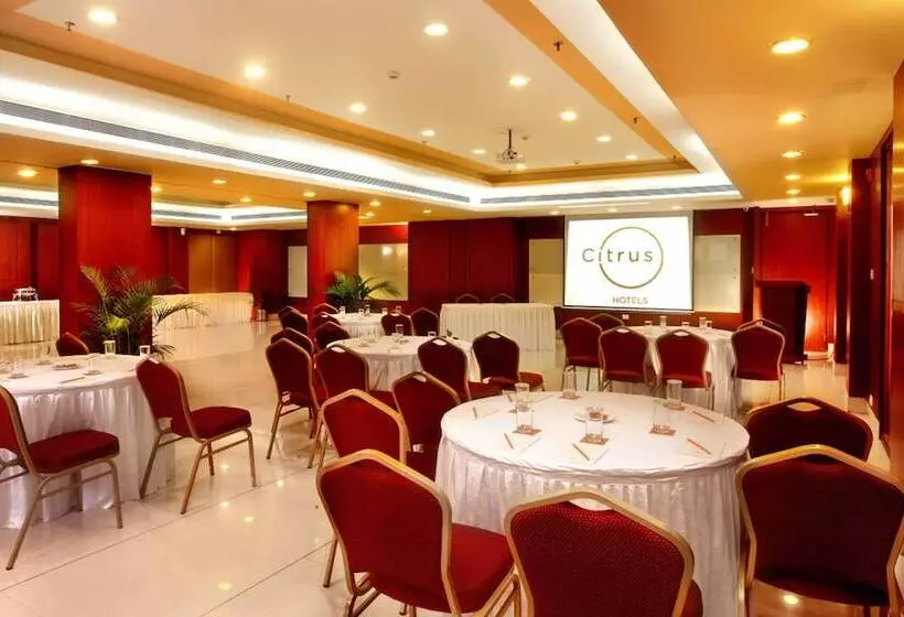 Fotos del hotel Citrus Classic Bangalore By Othpl:  6