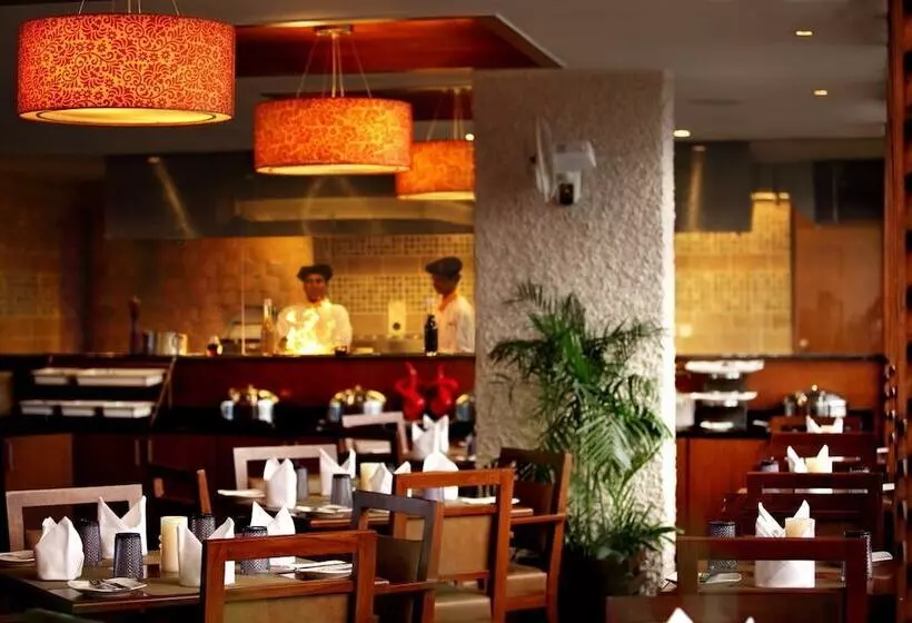 Fotos del hotel Citrus Classic Bangalore By Othpl:  11