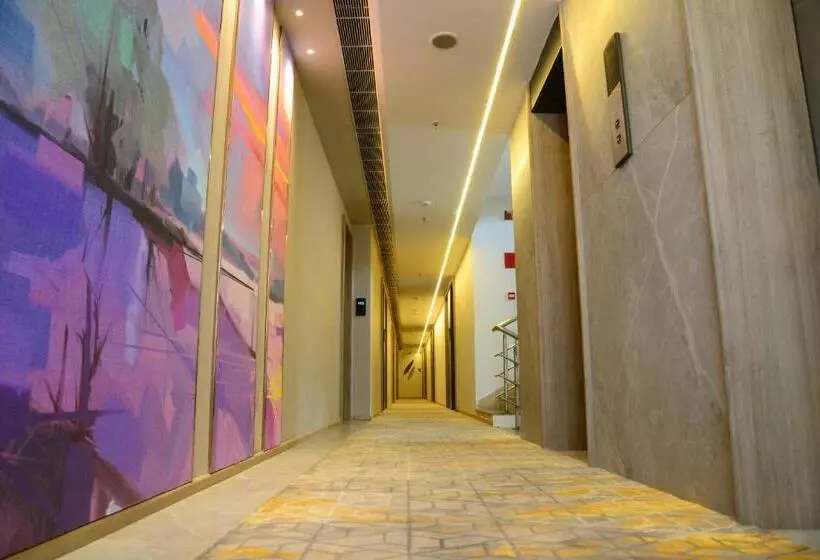 Fotos del hotel Citrus Classic Bangalore By Othpl:  3