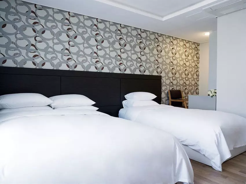 Fotos del hotel Lexvill Residence:  8