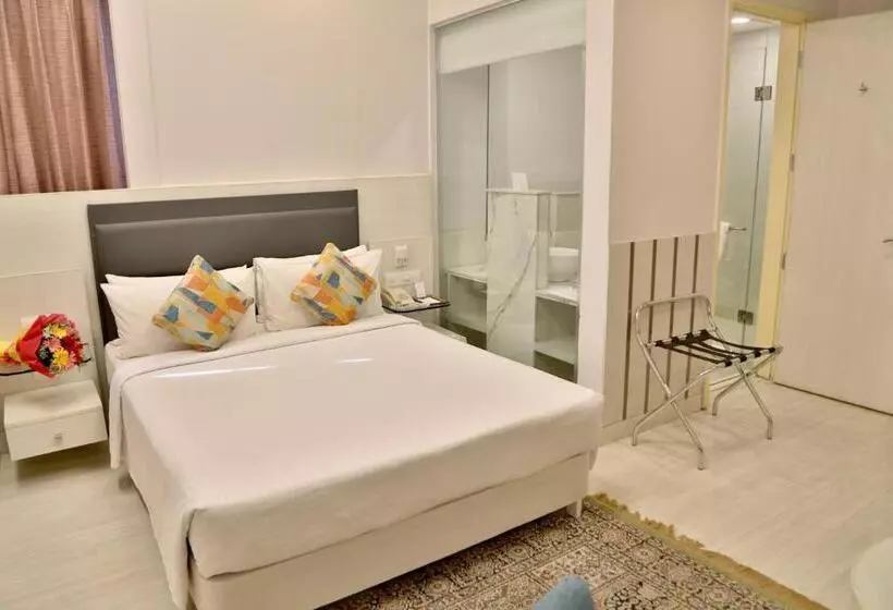 Fotos del hotel Sarovar Portico Naraina,:  25