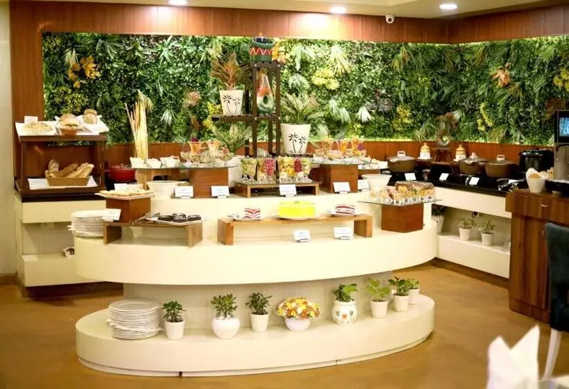 Fotos del hotel Sarovar Portico Naraina,:  22