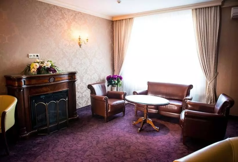 Fotos del hotel Savoy:  2