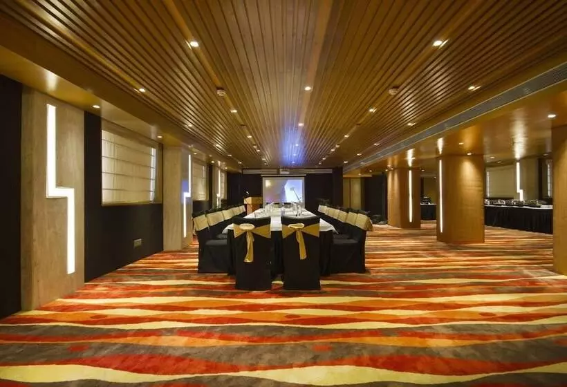 Fotos del hotel The Fern Residency  Chandigarh:  24