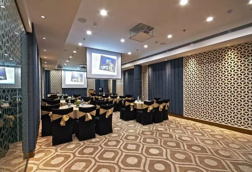 Fotos del hotel The Fern Residency  Chandigarh:  17