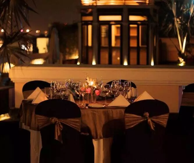 Fotos del hotel The Pllazio:  14