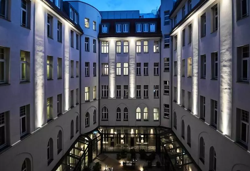 Am Steinplatz, Autograph Collection