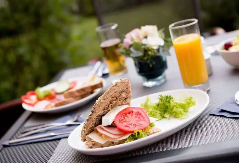 Fotos del hotel Escala Hotel & Suites:  2