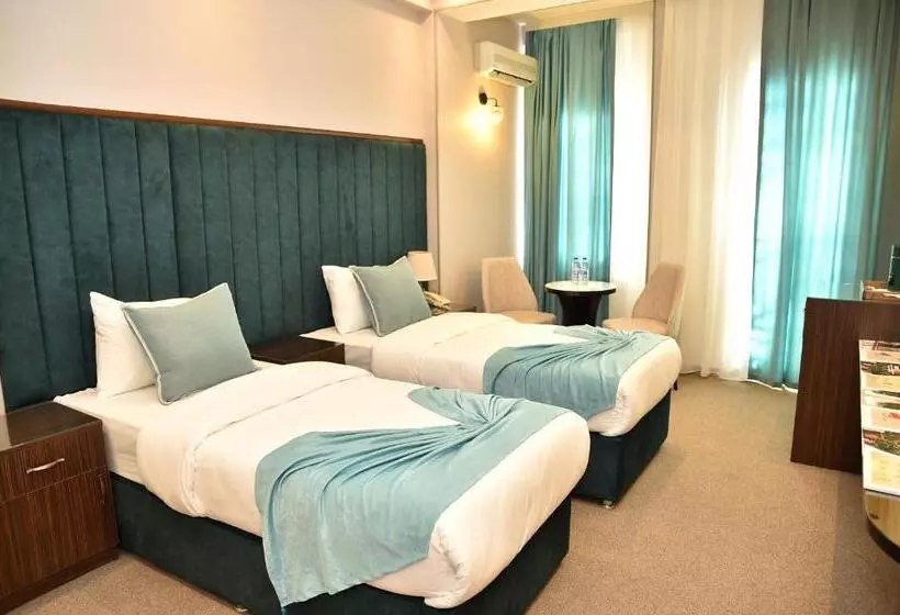 Fotos del hotel Karat Inn:  20