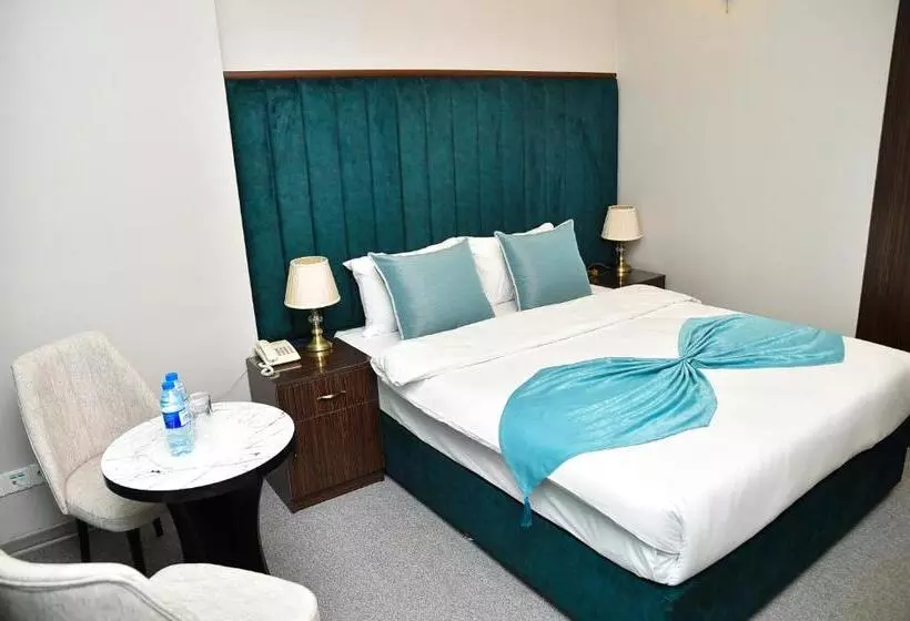 Fotos del hotel Karat Inn:  19