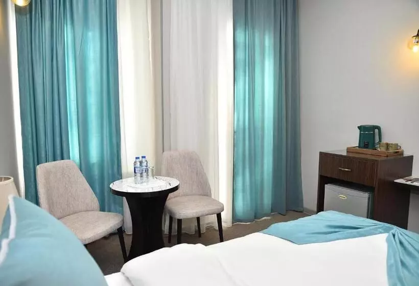 Fotos del hotel Karat Inn:  11