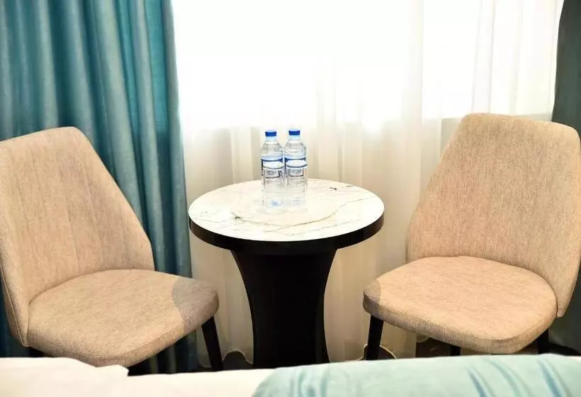 Fotos del hotel Karat Inn:  25