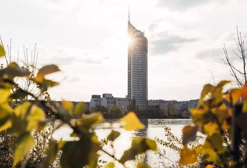 Fotos del hotel Harry S Home  & Apartments:  5