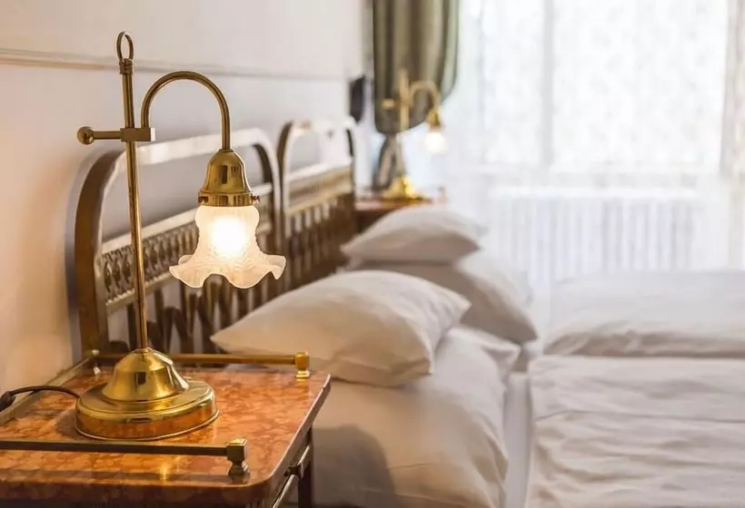 Fotos del hotel U Zlateho Jelena:  16