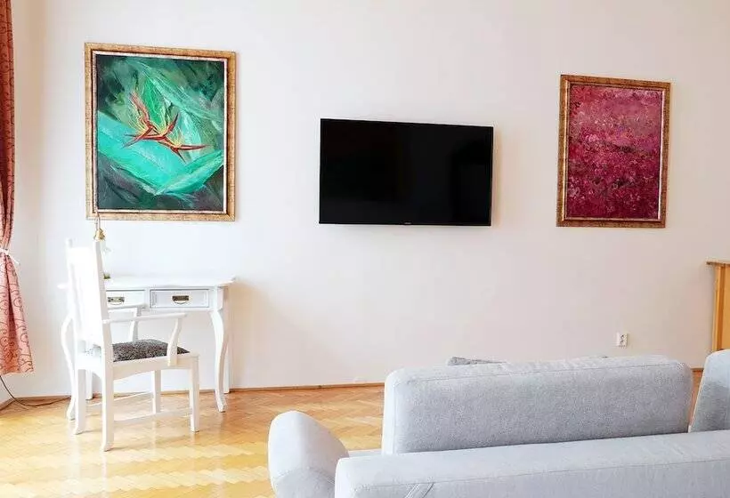 Fotos del hotel U Zlateho Jelena:  15