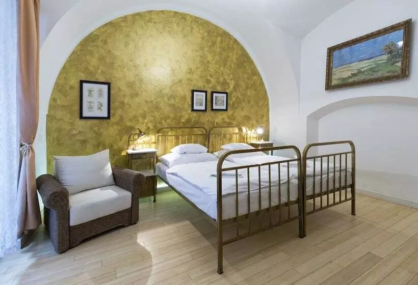 Fotos del hotel U Zlateho Jelena:  17