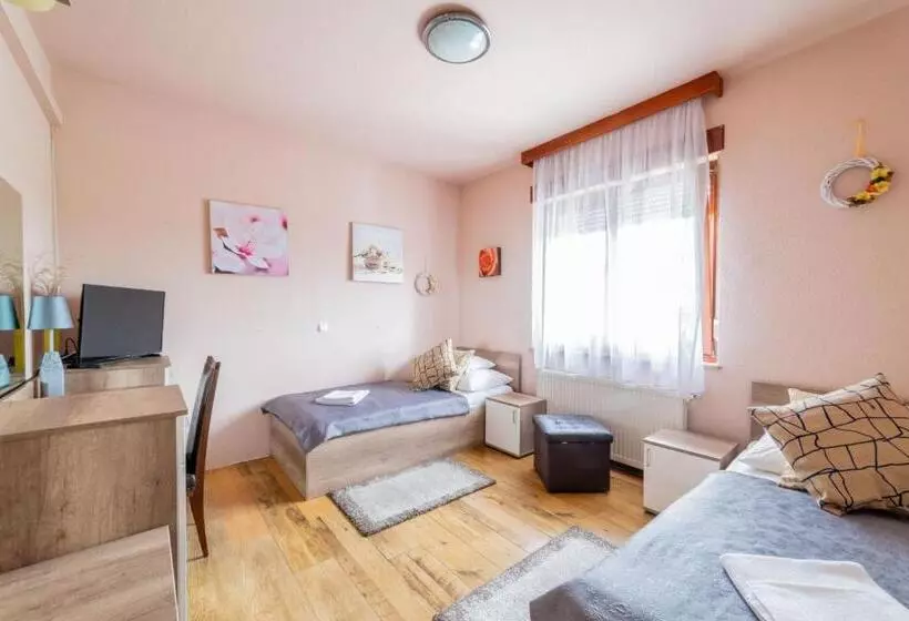 Fotos del hotel Le Rose:  14