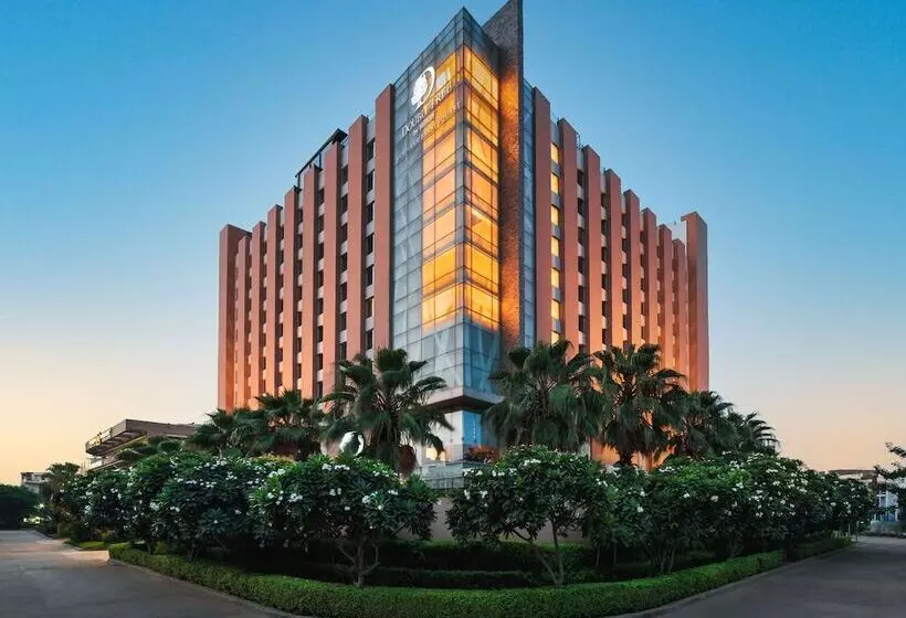 Fotos del hotel Hilton Garden Inn Gurgaon Baani Square:  3