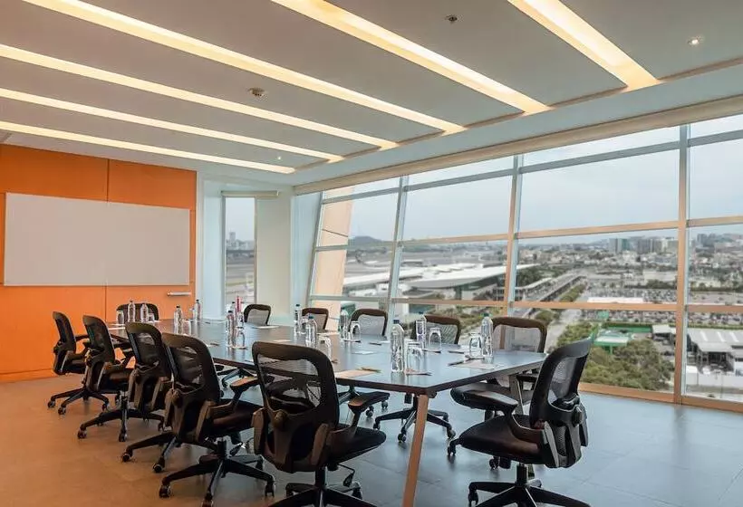 Fotos del hotel Holiday Inn Guayaquil Airport, An Ihg:  25