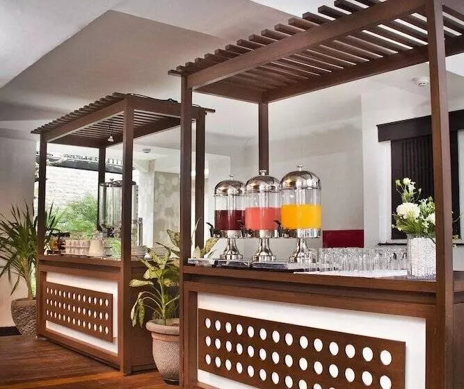 Fotos del hotel Royal Singosari Kuta:  5