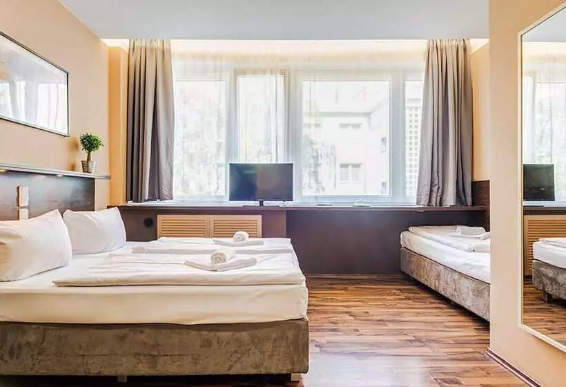 Fotos del hotel Arktur City:  4