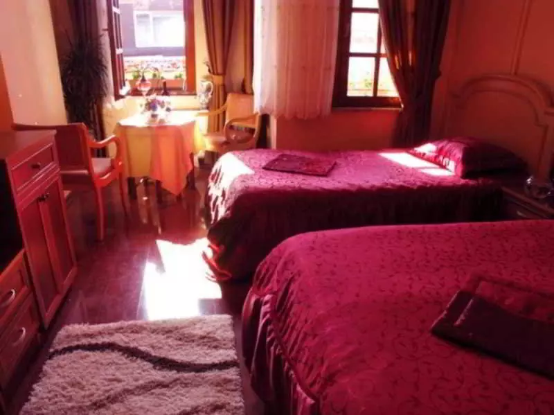 Fotos del hotel Emmasaray:  4