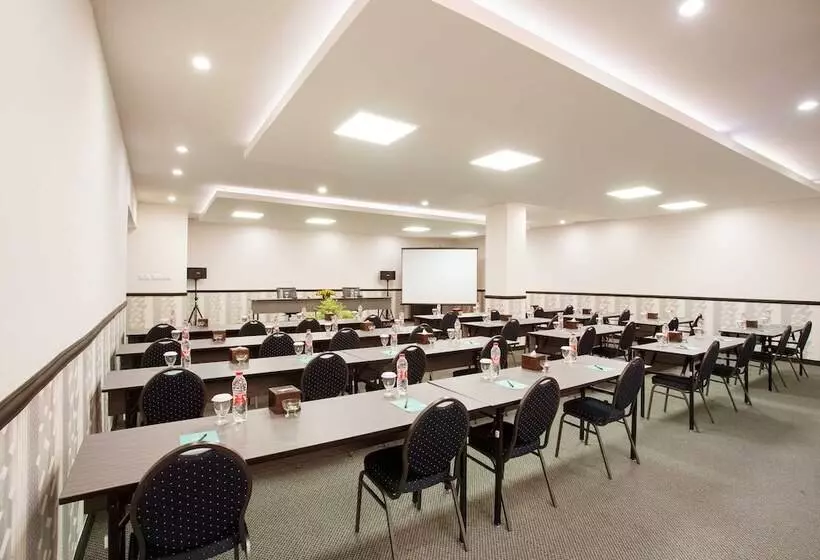 Fotos del hotel Grage Ramayana:  11