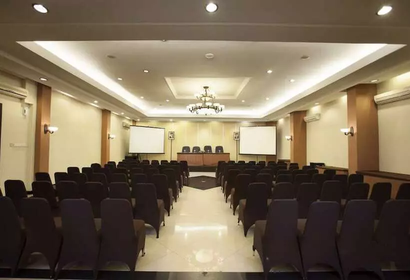 Fotos del hotel Grage Ramayana:  4