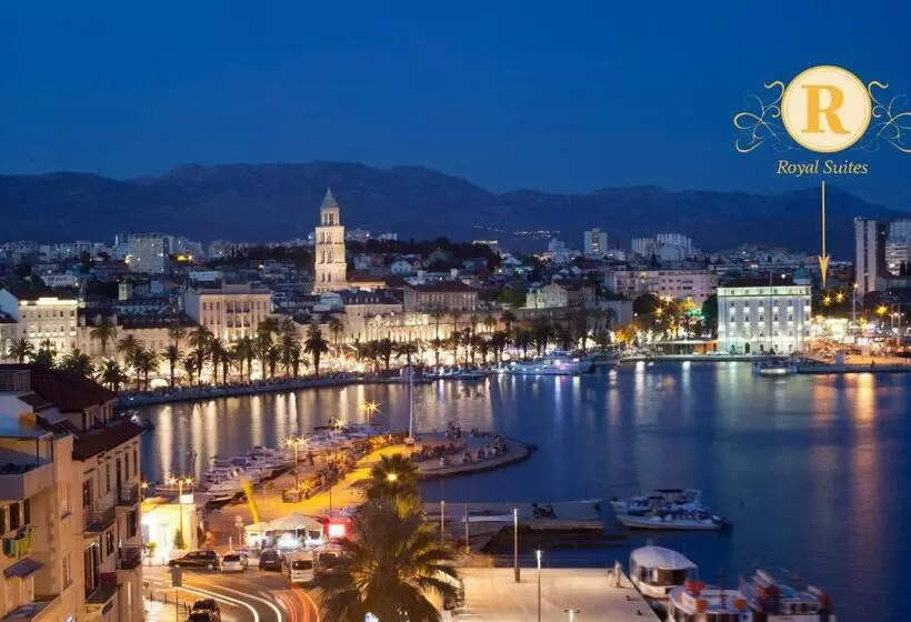 Fotos del hotel Royal Suites:  24