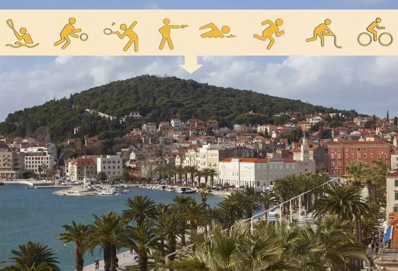 Fotos del hotel Royal Suites:  23