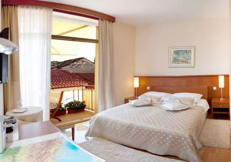 Fotos del hotel Royal Suites:  20