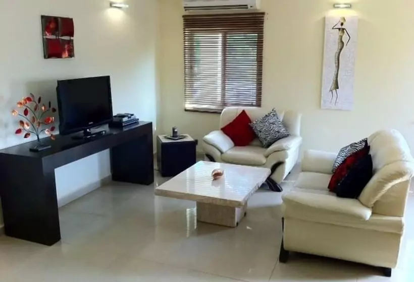 Fotos del hotel Wavecrest  Gambia Apartments:  8