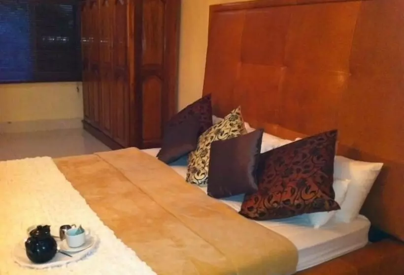 Fotos del hotel Wavecrest  Gambia Apartments:  10