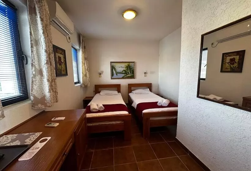 Fotos del hotel Kuc:  12