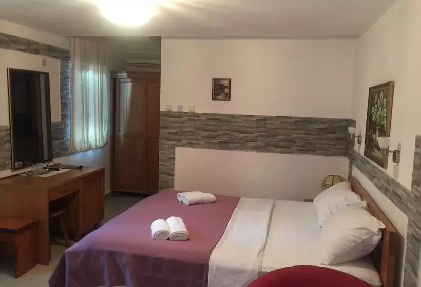 Fotos del hotel Kuc:  9