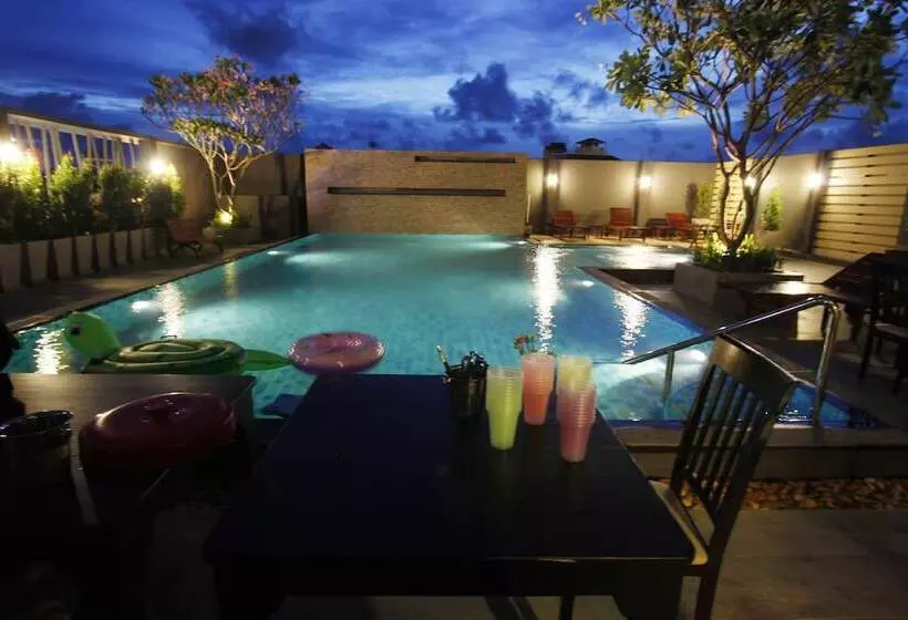 Fotos del hotel Memo Suite Pattaya:  7